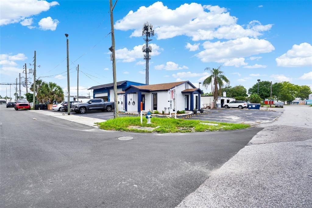 Active With Contract: $1,150,000 (0 beds, 0 baths, 1935 Square Feet)