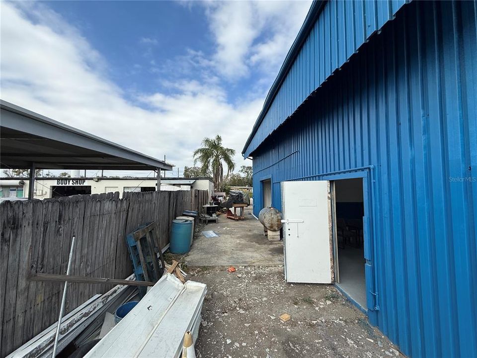 Active With Contract: $1,150,000 (0 beds, 0 baths, 1935 Square Feet)