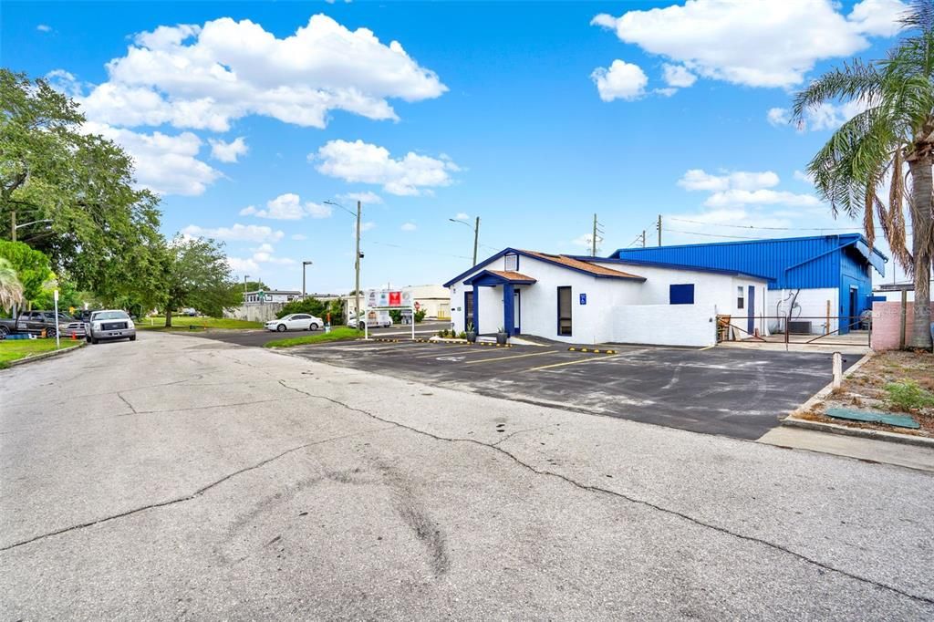 Active With Contract: $1,150,000 (0 beds, 0 baths, 1935 Square Feet)