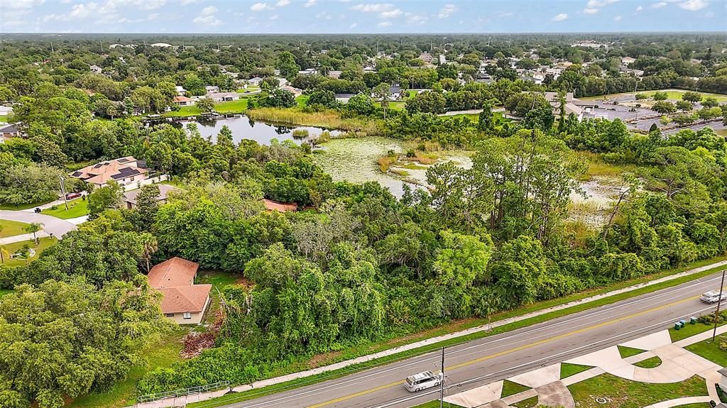 待售: $60,000 (0.27 acres)