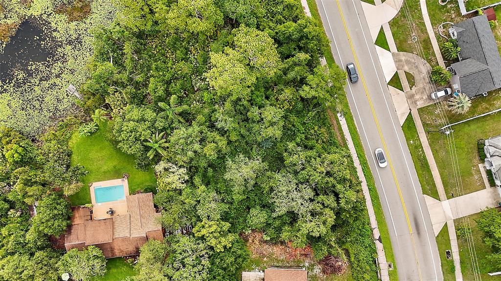 待售: $60,000 (0.27 acres)