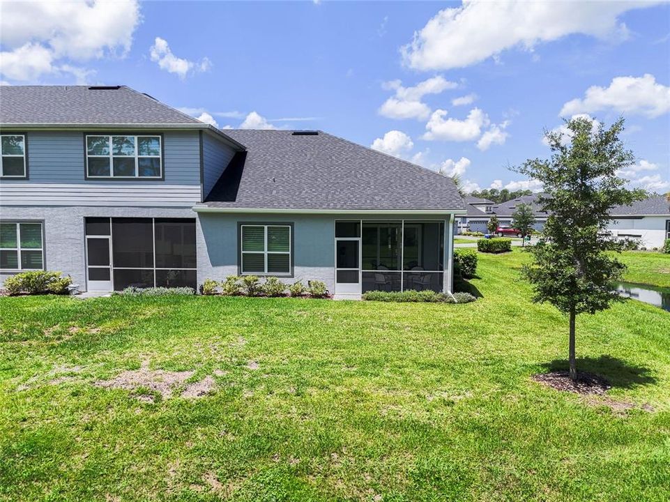 Active With Contract: $399,000 (2 beds, 2 baths, 1529 Square Feet)