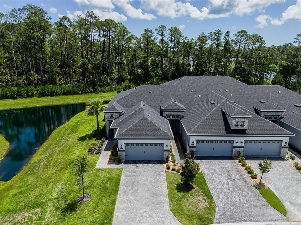 Active With Contract: $399,000 (2 beds, 2 baths, 1529 Square Feet)