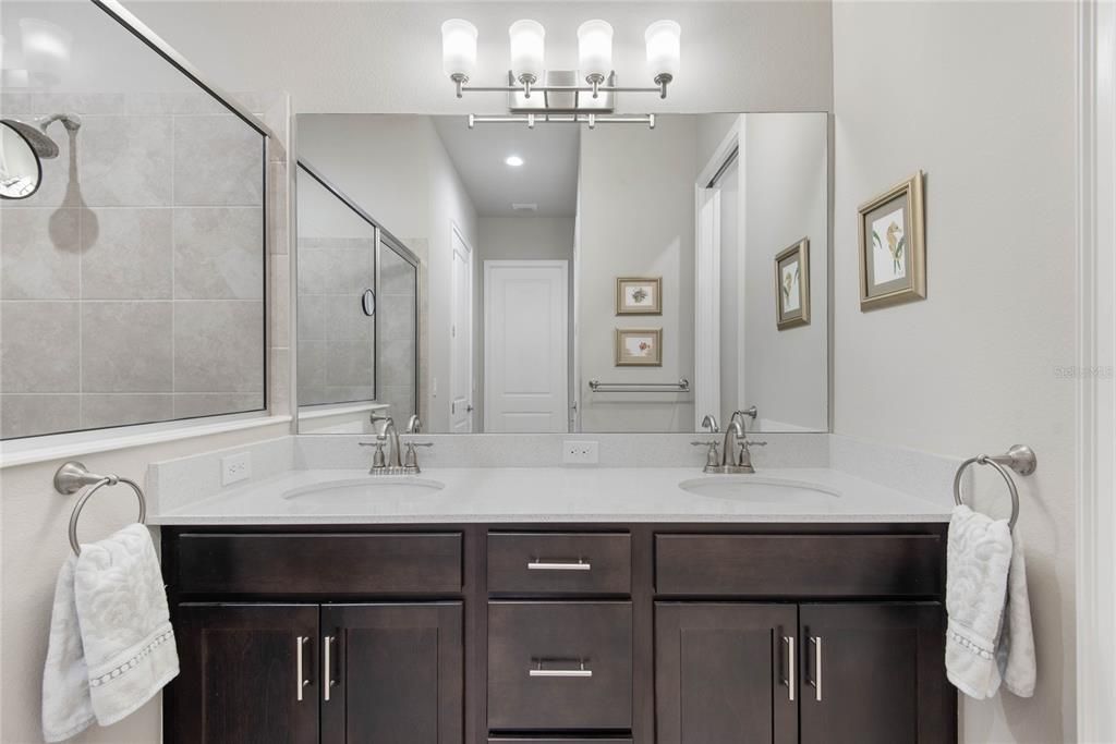 Active With Contract: $399,000 (2 beds, 2 baths, 1529 Square Feet)