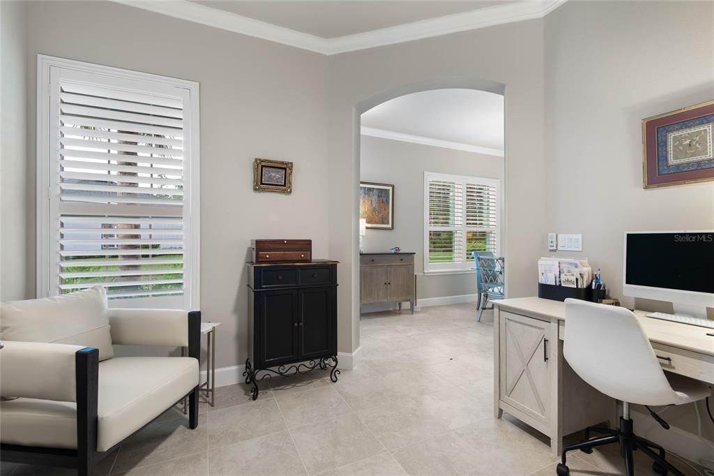 Active With Contract: $399,000 (2 beds, 2 baths, 1529 Square Feet)