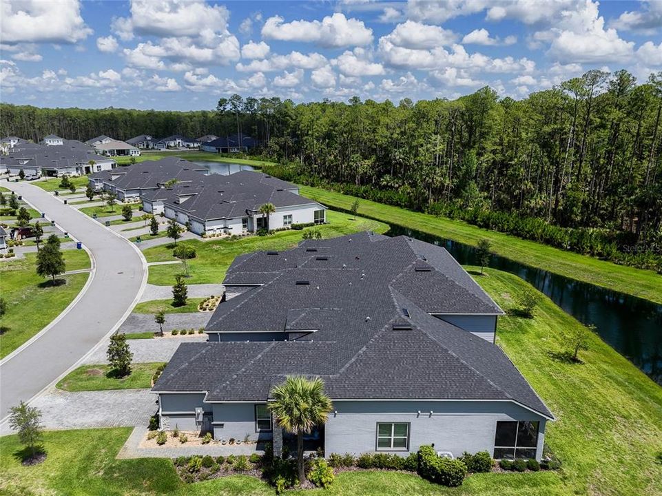 Active With Contract: $399,000 (2 beds, 2 baths, 1529 Square Feet)