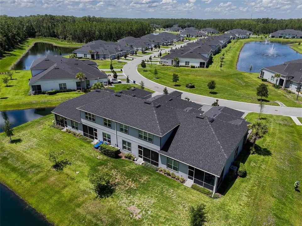 Active With Contract: $399,000 (2 beds, 2 baths, 1529 Square Feet)