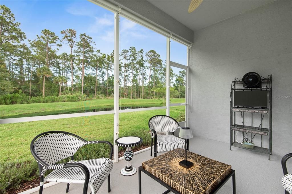 Active With Contract: $399,000 (2 beds, 2 baths, 1529 Square Feet)