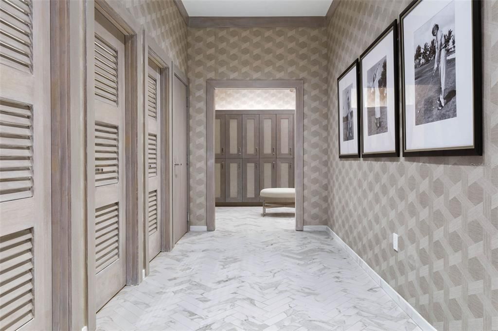 Active With Contract: $399,000 (2 beds, 2 baths, 1529 Square Feet)