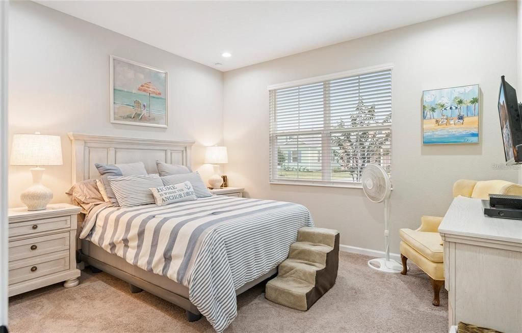 For Rent: $2,500 (2 beds, 2 baths, 1464 Square Feet)