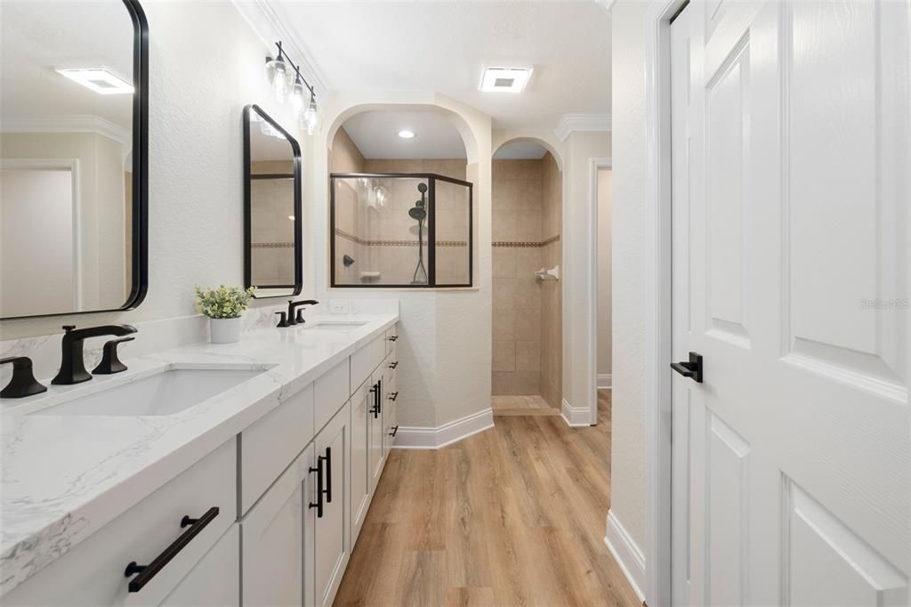 For Sale: $794,900 (3 beds, 3 baths, 2491 Square Feet)