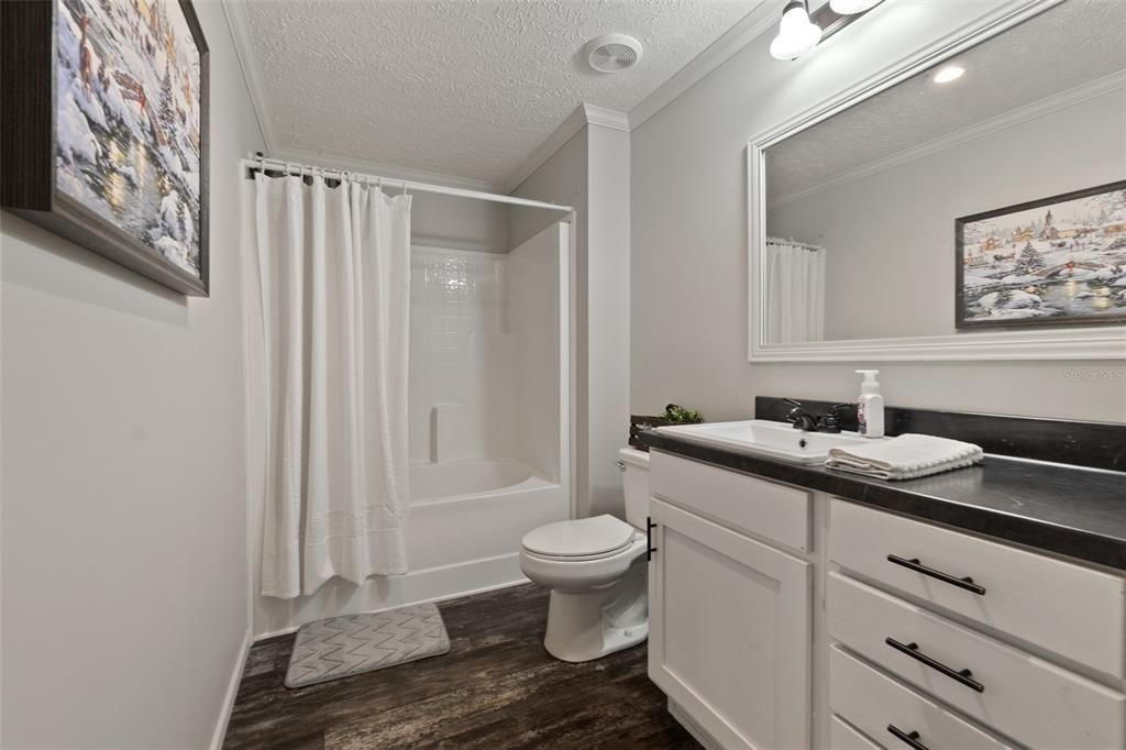 For Sale: $794,900 (3 beds, 3 baths, 2491 Square Feet)