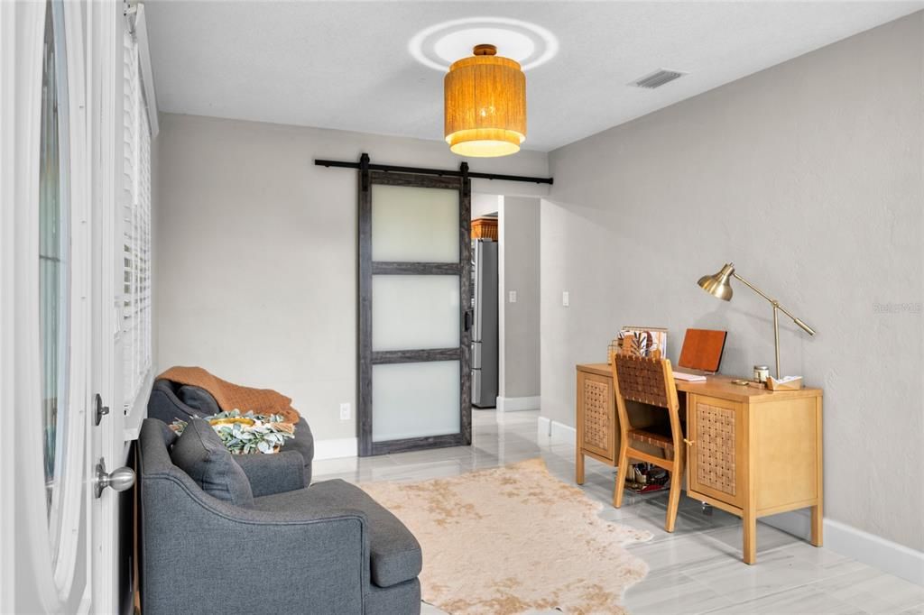 Active With Contract: $314,900 (3 beds, 2 baths, 1354 Square Feet)