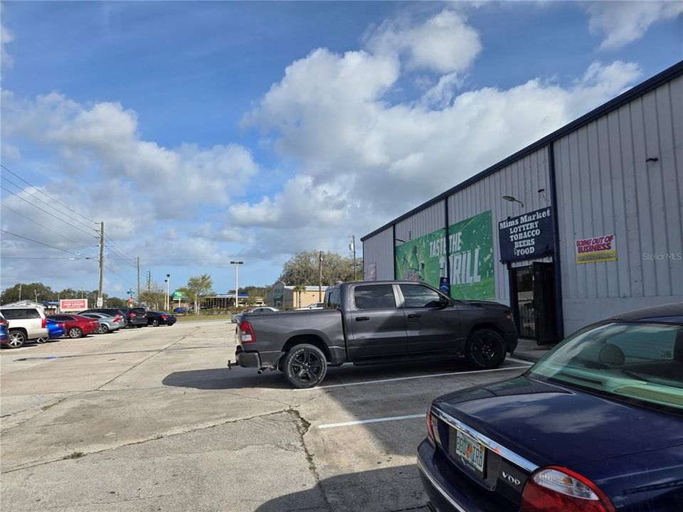 For Sale: $999,000 (0 beds, 0 baths, 6930 Square Feet)