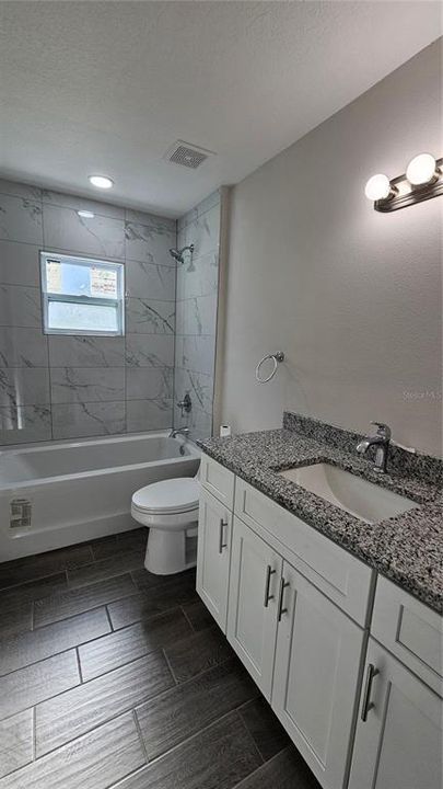 На продажу: $650,000 (6 спален, 0 ванн, 3388 Квадратных фут)