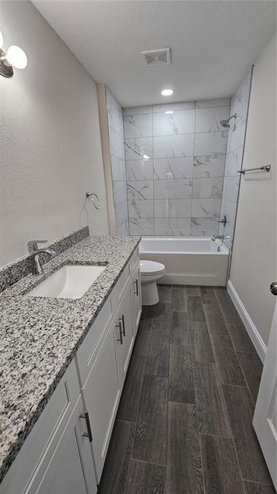 На продажу: $650,000 (6 спален, 0 ванн, 3388 Квадратных фут)