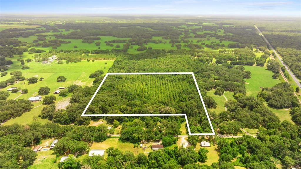 待售: $1,015,600 (25.39 acres)