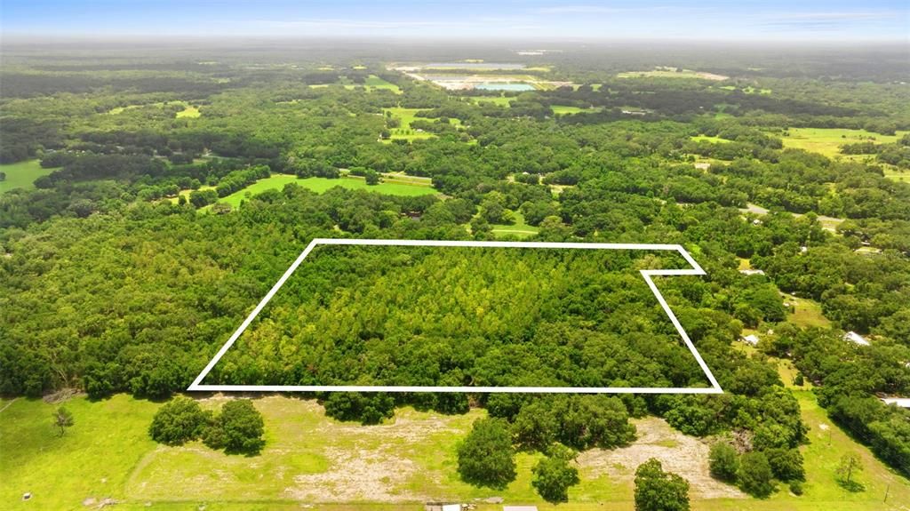 待售: $1,015,600 (25.39 acres)