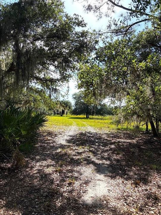 En Venta: $514,900 (9.99 acres)
