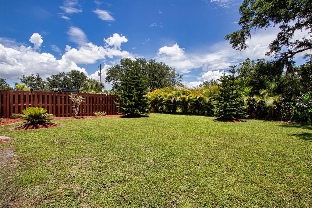 合同活跃: $499,500 (3 贝兹, 2 浴室, 1704 平方英尺)