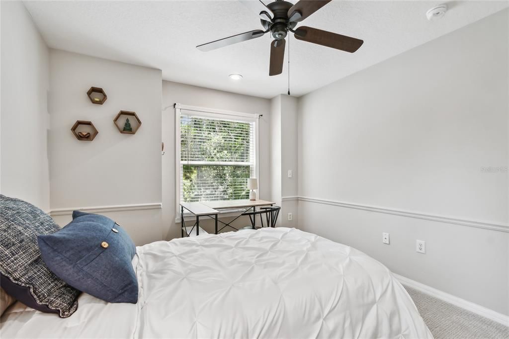 For Sale: $819,000 (5 beds, 3 baths, 2610 Square Feet)