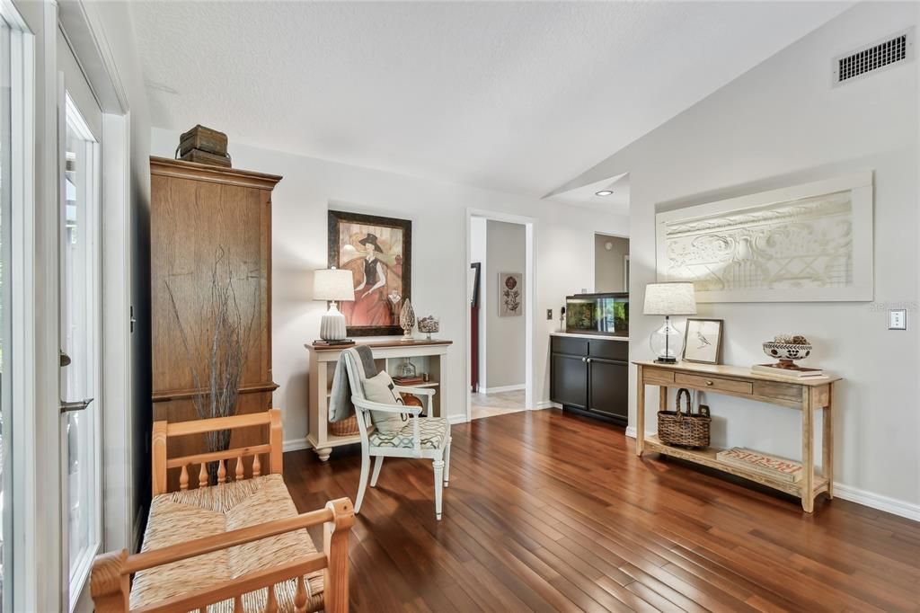 For Sale: $819,000 (5 beds, 3 baths, 2610 Square Feet)