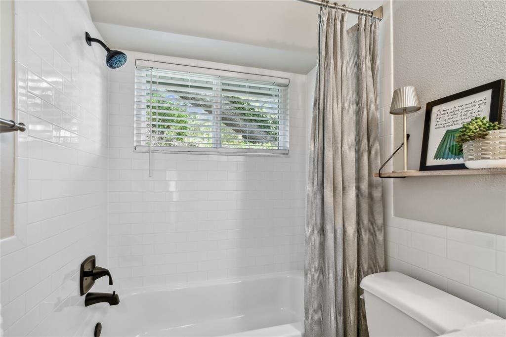 For Sale: $819,000 (5 beds, 3 baths, 2610 Square Feet)