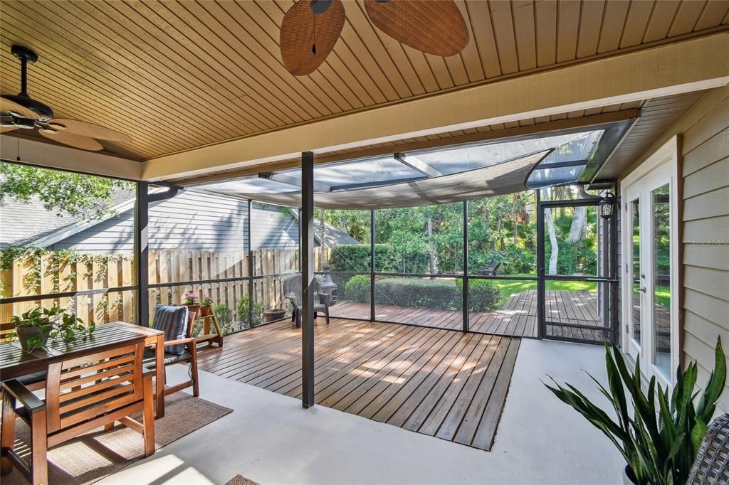 For Sale: $819,000 (5 beds, 3 baths, 2610 Square Feet)