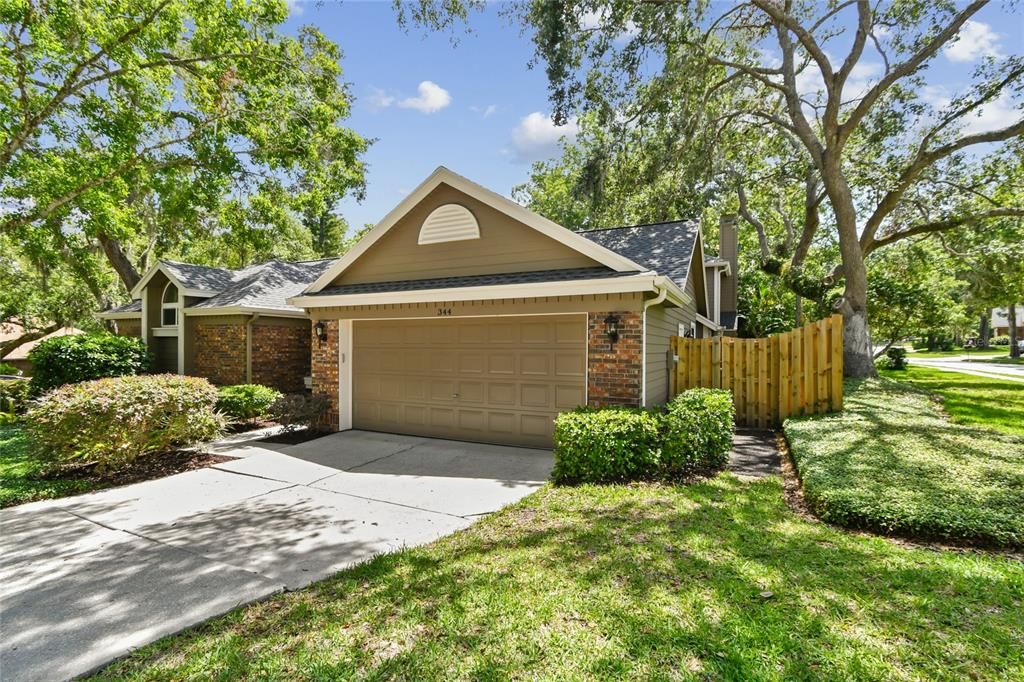 For Sale: $819,000 (5 beds, 3 baths, 2610 Square Feet)