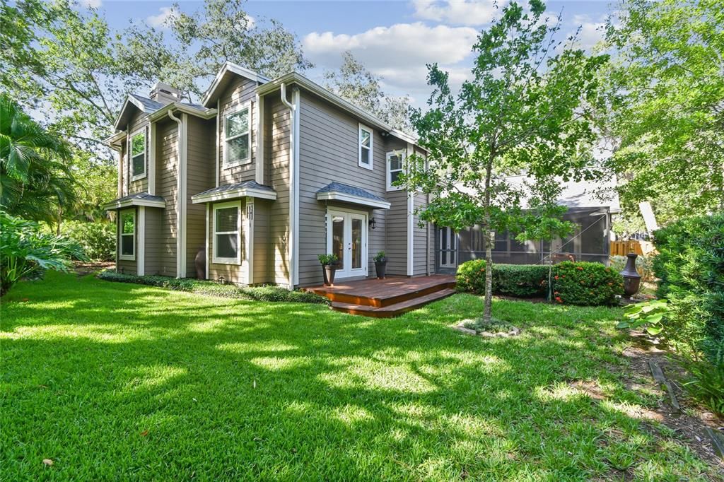 For Sale: $819,000 (5 beds, 3 baths, 2610 Square Feet)