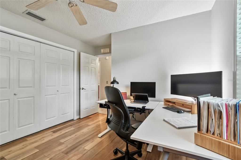 For Sale: $819,000 (5 beds, 3 baths, 2610 Square Feet)