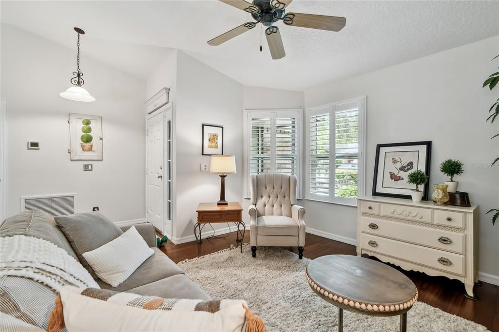 For Sale: $819,000 (5 beds, 3 baths, 2610 Square Feet)