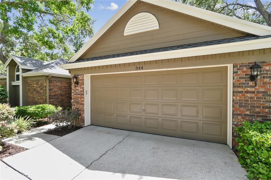 For Sale: $819,000 (5 beds, 3 baths, 2610 Square Feet)