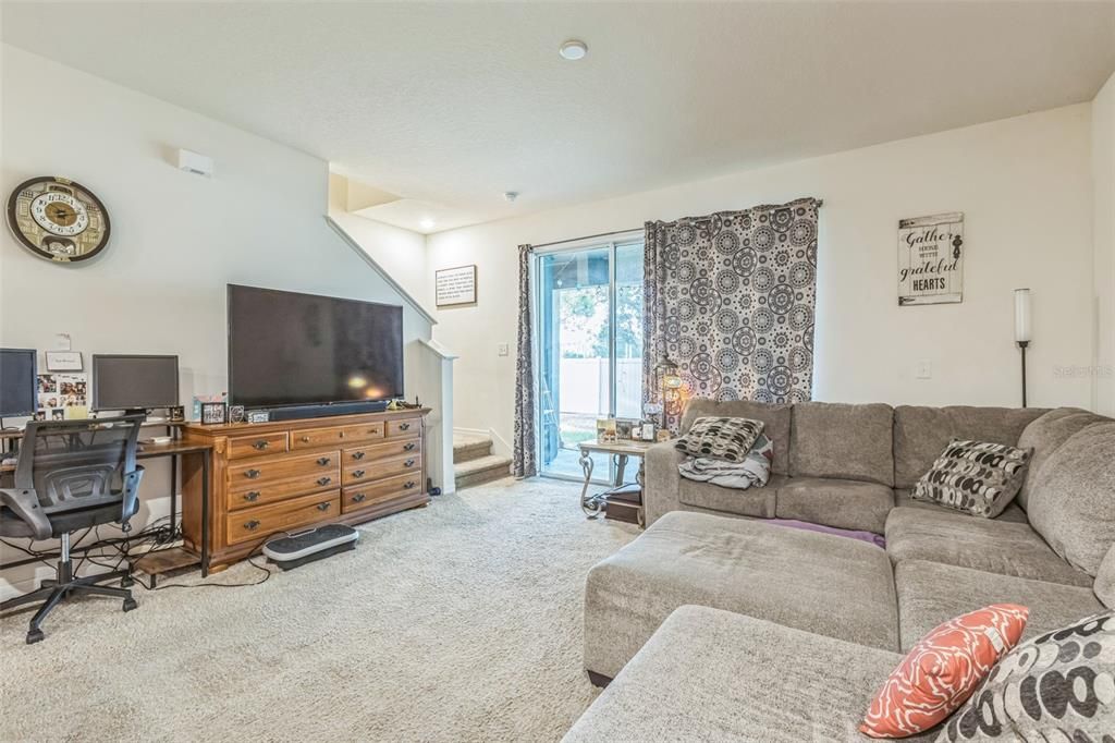 For Sale: $289,000 (3 beds, 2 baths, 1707 Square Feet)