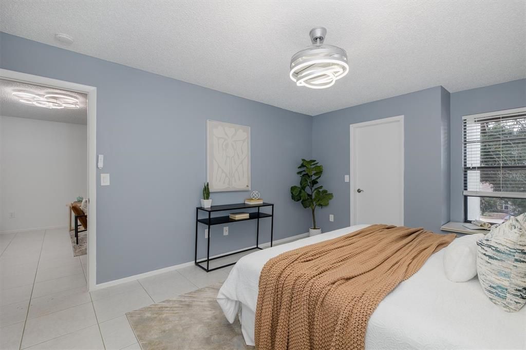 For Sale: $415,000 (2 beds, 2 baths, 1197 Square Feet)