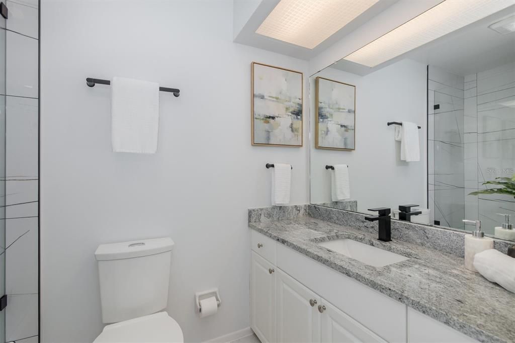 For Sale: $415,000 (2 beds, 2 baths, 1197 Square Feet)