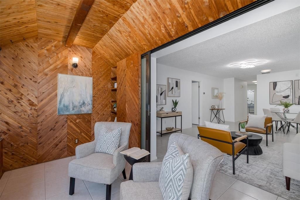 For Sale: $415,000 (2 beds, 2 baths, 1197 Square Feet)