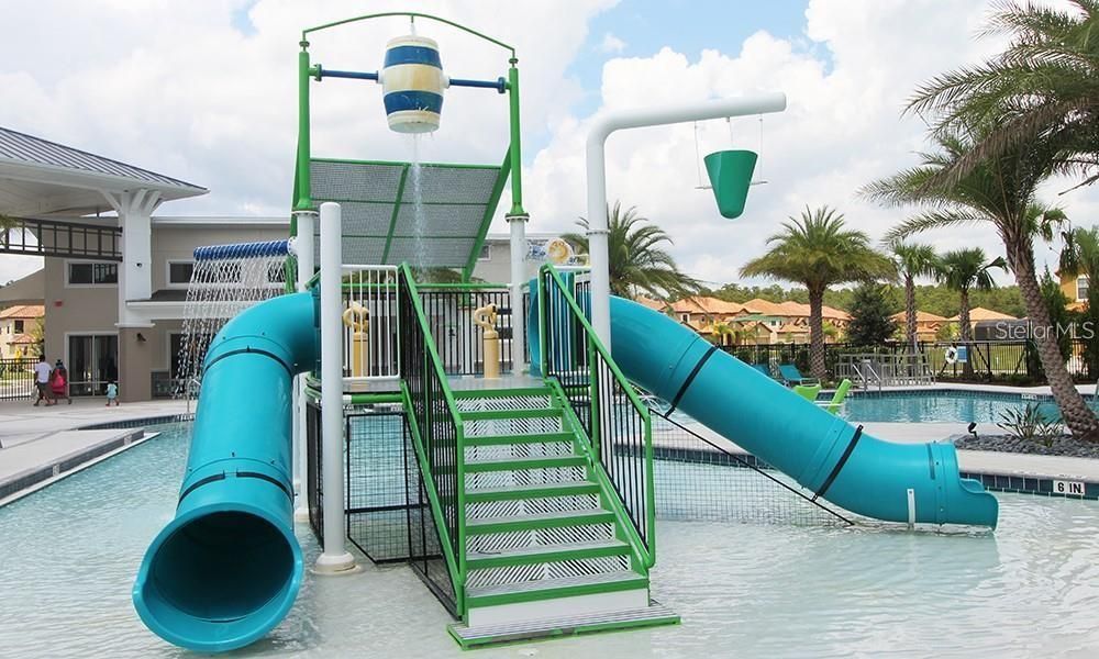 合同活跃: $1,550,000 (15 贝兹, 15 浴室, 6557 平方英尺)