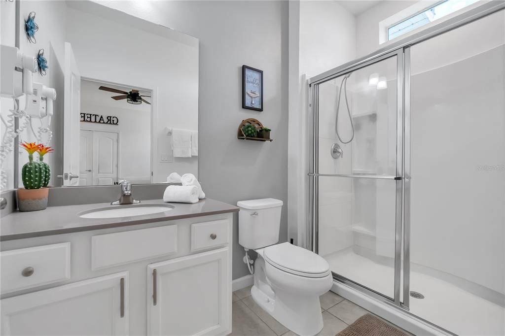 合同活跃: $1,550,000 (15 贝兹, 15 浴室, 6557 平方英尺)