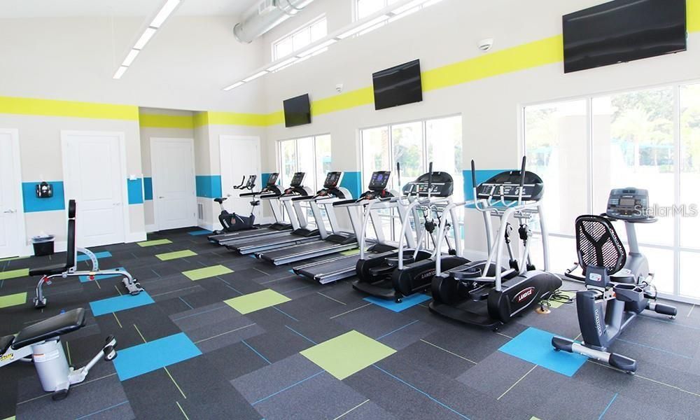 合同活跃: $1,550,000 (15 贝兹, 15 浴室, 6557 平方英尺)