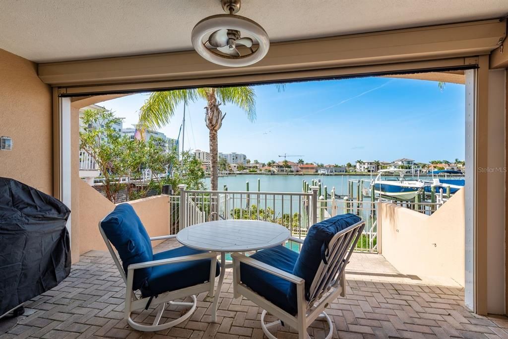 En Venta: $1,699,900 (3 camas, 2 baños, 3340 Pies cuadrados)