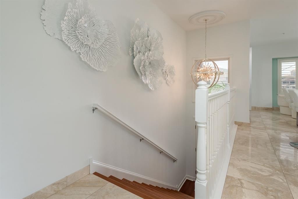 En Venta: $1,699,900 (3 camas, 2 baños, 3340 Pies cuadrados)