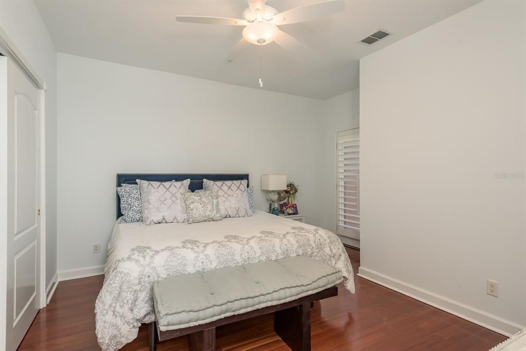 En Venta: $1,699,900 (3 camas, 2 baños, 3340 Pies cuadrados)