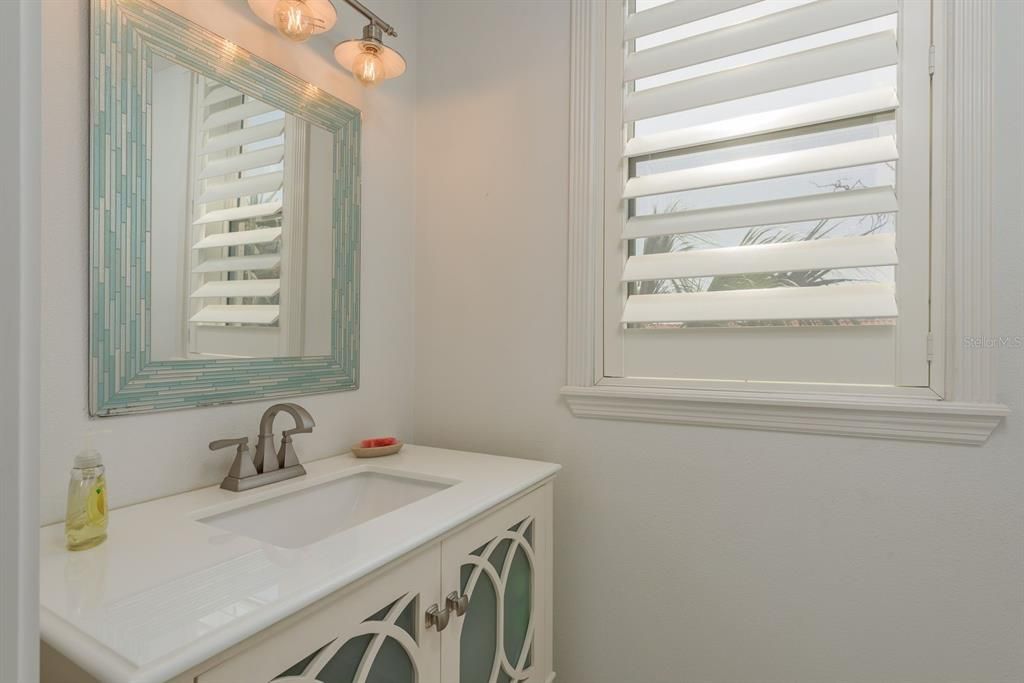 En Venta: $1,699,900 (3 camas, 2 baños, 3340 Pies cuadrados)