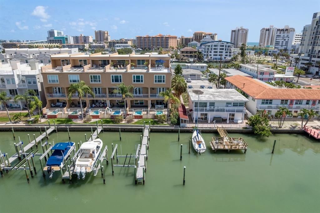 En Venta: $1,699,900 (3 camas, 2 baños, 3340 Pies cuadrados)