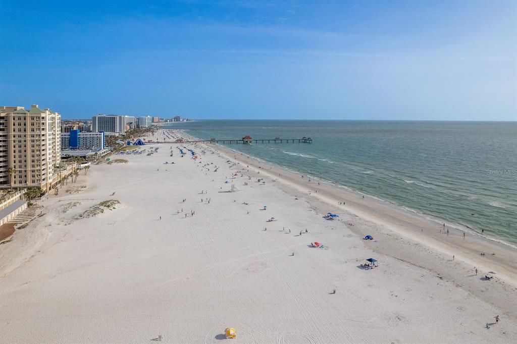 En Venta: $1,699,900 (3 camas, 2 baños, 3340 Pies cuadrados)