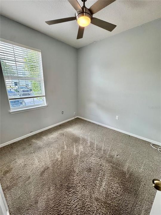 Active With Contract: $224,500 (3 beds, 3 baths, 1572 Square Feet)