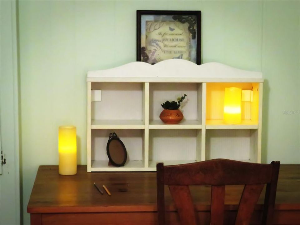 For Sale: $165,000 (2 beds, 2 baths, 1104 Square Feet)