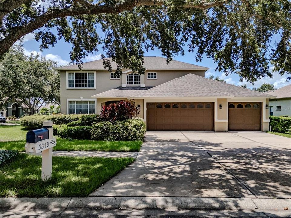 Recently Sold: $575,000 (5 beds, 3 baths, 2724 Square Feet)