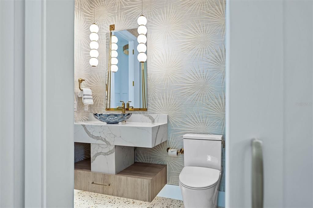 For Sale: $3,825,000 (5 beds, 5 baths, 4055 Square Feet)